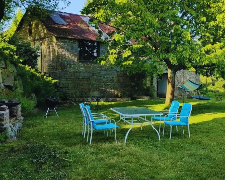 Maison En Pierre Au Milieu Du Bocage Coulouvray-Boisbenatre Ngoại thất bức ảnh