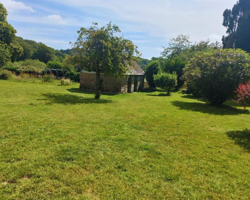 Maison En Pierre Au Milieu Du Bocage Coulouvray-Boisbenatre Ngoại thất bức ảnh